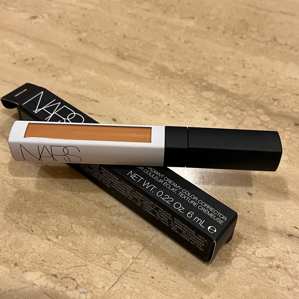 BEAND NEW W/BOX NARS RADIANT CREAMY COLOR CORRECTOR THAT NEUTRALIZES DARK SPOTS!